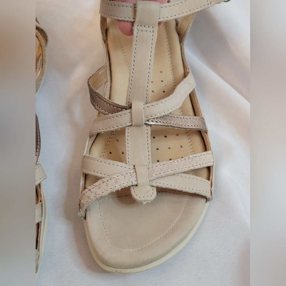 Ecco Leather Sandals 39, 8-8.5 - Picture 4 of 8